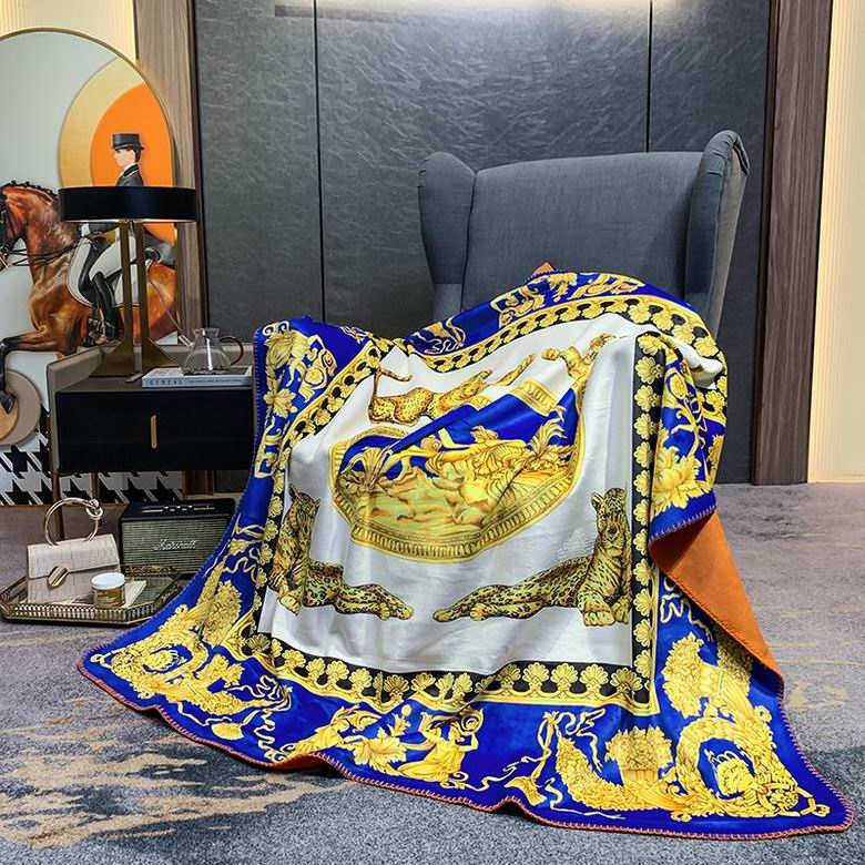 Versace 1.5x1.5m 1.5x2.0m 2.0x2.3m 11